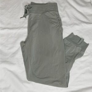 Athleta Pants Womens Medium Balance Jogger Bali Green Athleisure Soft Sweatpants